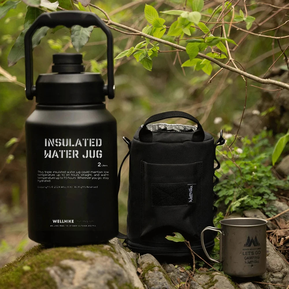 2L Insulated Water Bottle with Handle Gym Training Water Bottle Stainless Steel Portable Water Cup Bottle for Trips Camping